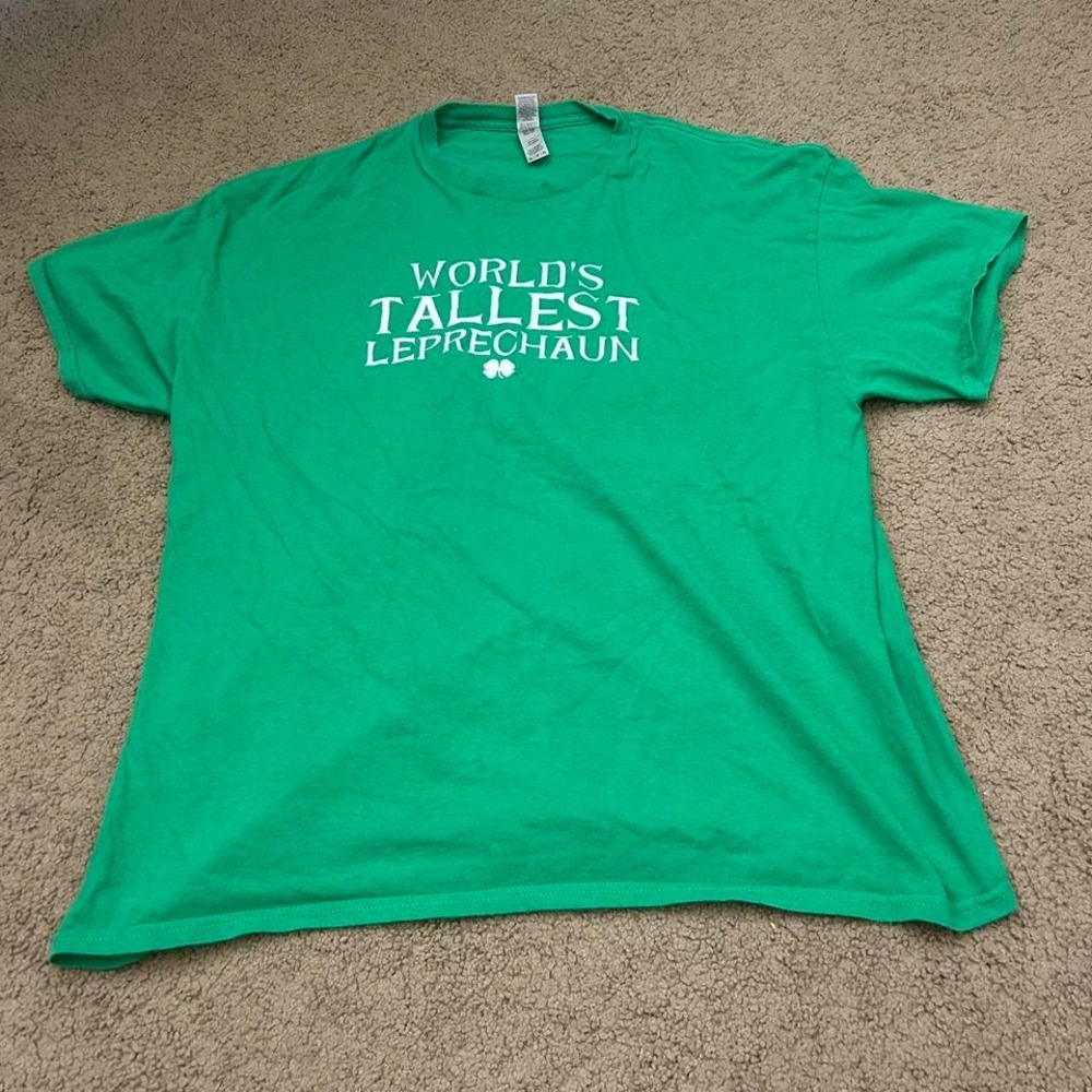 World's Tallest Leprechaun green t-shirt Size XL